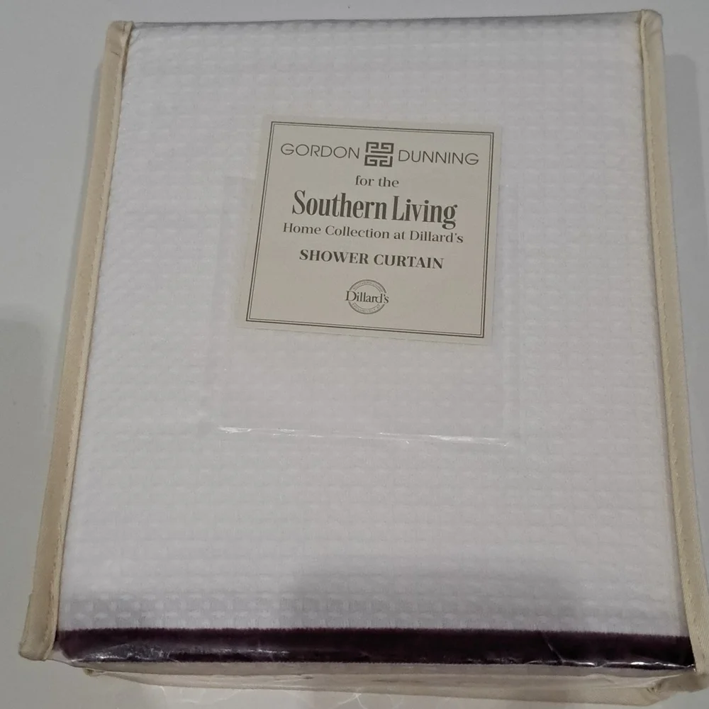 Southern Living Gordon Dunning Stratton Velvet Trimmed Waffle Shower Cur…